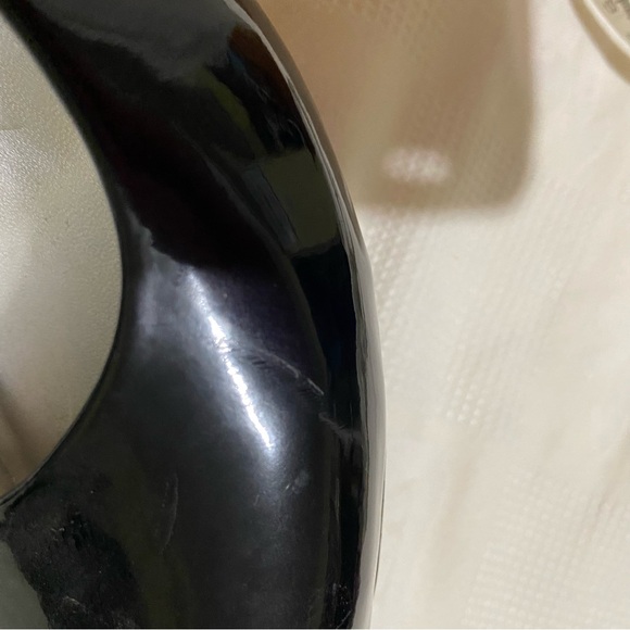 Mossimo Black Patent Pumps. 4 inch heel. - Picture 8 of 10